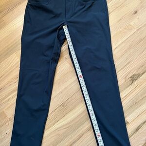 Lululemon Men’s Pants 32 waist
